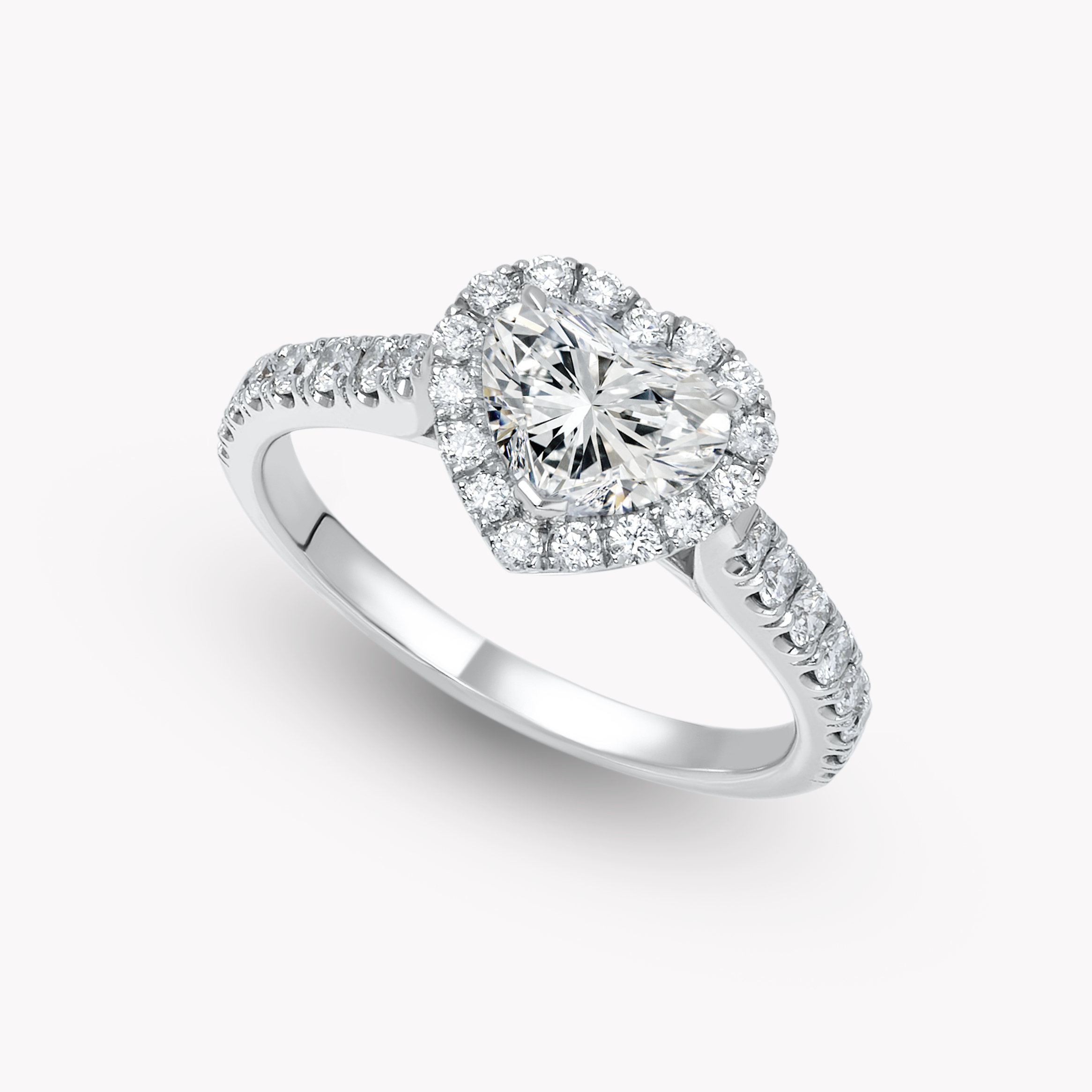 Каблучка з діамантом огранки серце +діамантове Halo