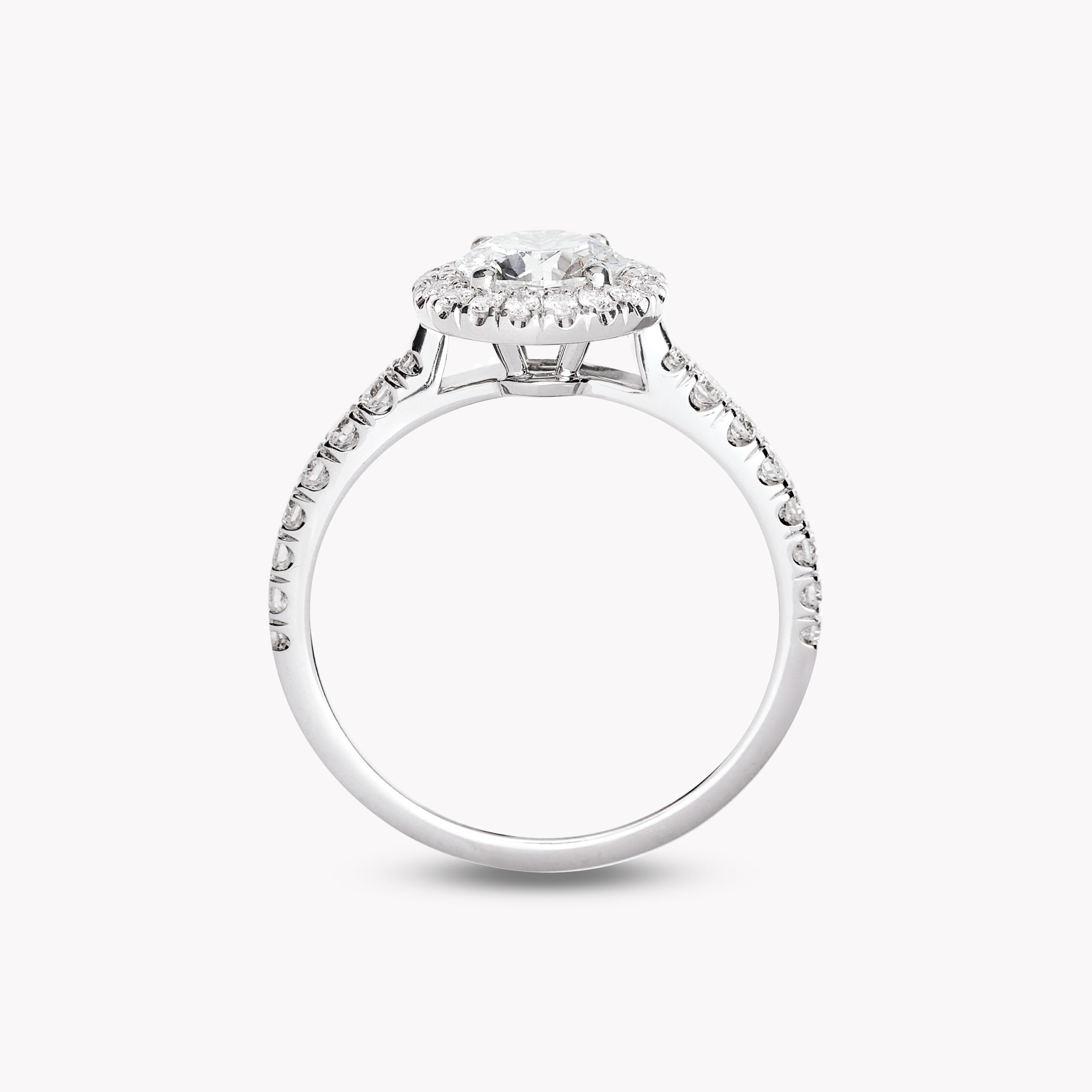Round – Cut Diamond Halo Ring – 0.80ct