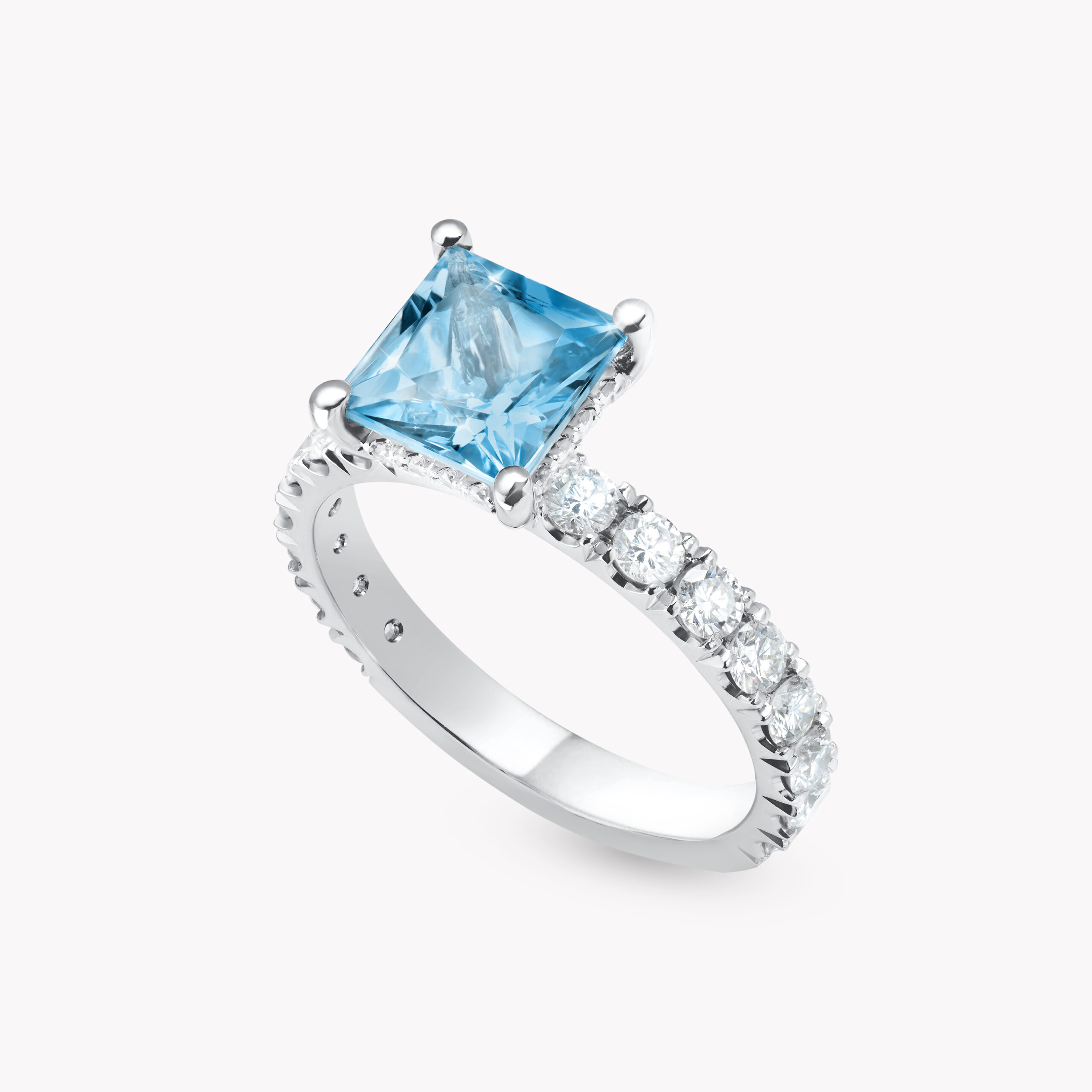 Princess-Cut Aquamarine Ring 1.34ct with Diamond Pave 