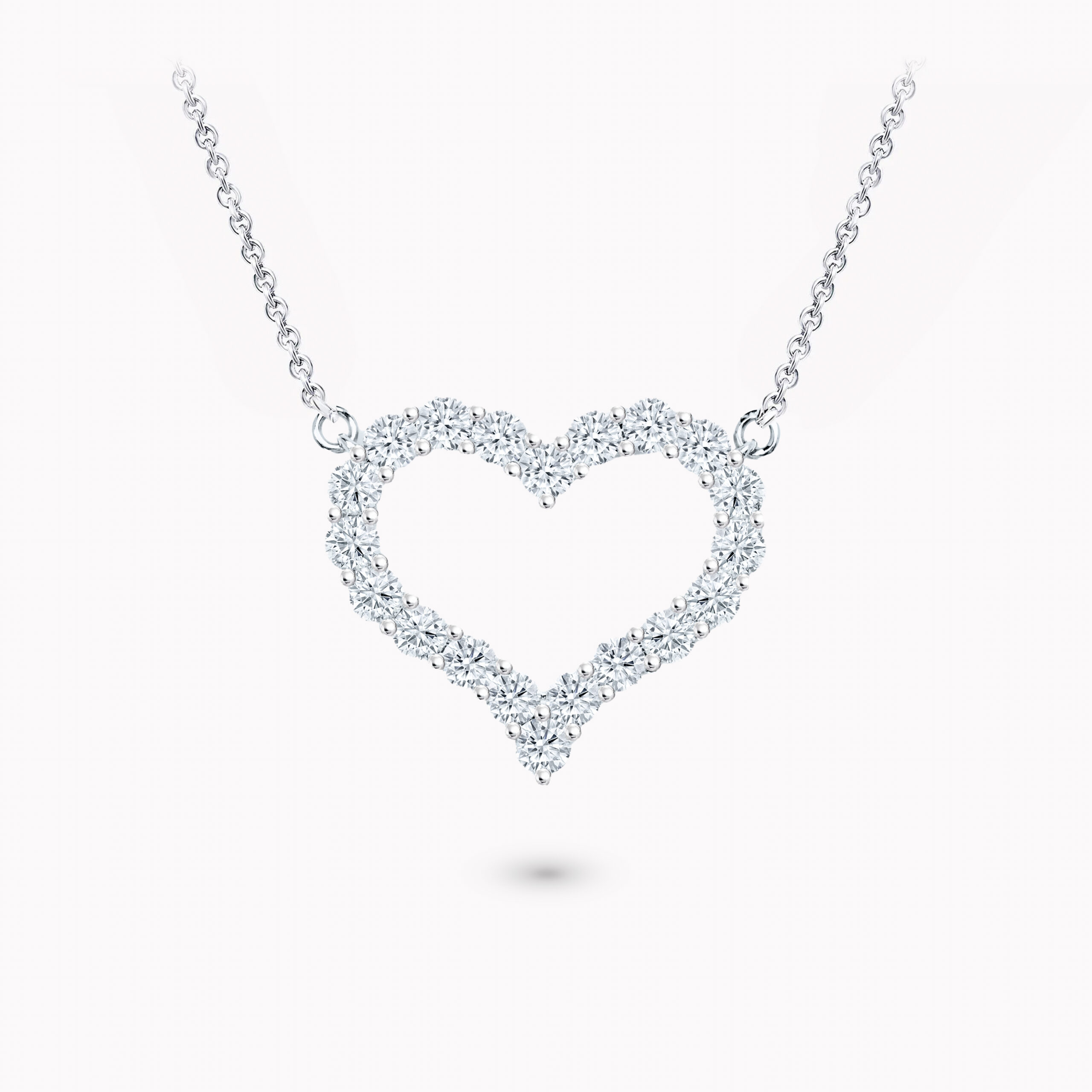 Heart-Shaped Pendant Necklace with Roud-Cut Diamond 2.00ct